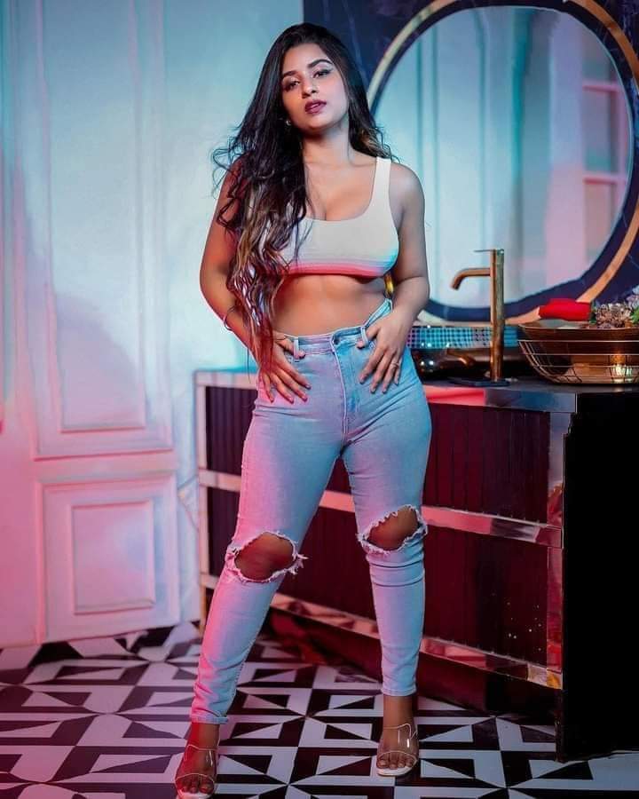 Hotel Escorts in Lahore